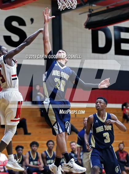 Thumbnail 3 in Jones Senior @ New Bern photogallery.