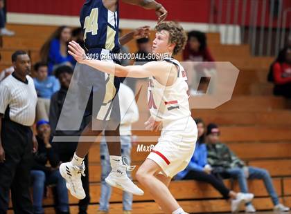 Thumbnail 3 in Jones Senior @ New Bern photogallery.