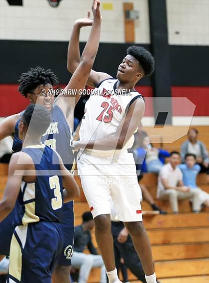 Thumbnail 3 in Jones Senior @ New Bern photogallery.