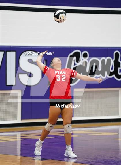 Thumbnail 3 in Pike @ Ben Davis photogallery.