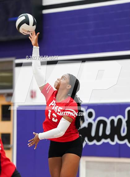 Thumbnail 3 in Pike @ Ben Davis photogallery.