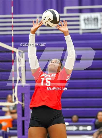 Thumbnail 1 in Pike @ Ben Davis photogallery.
