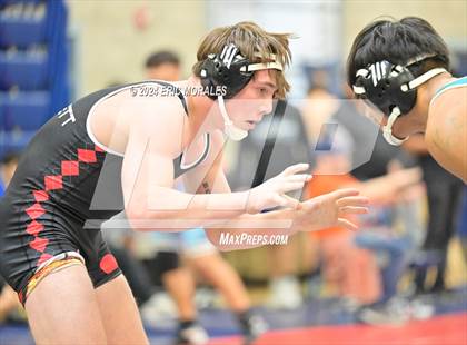 Thumbnail 2 in El Cajon Invitational photogallery.