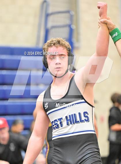 Thumbnail 3 in El Cajon Invitational photogallery.