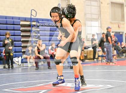 Thumbnail 2 in El Cajon Invitational photogallery.