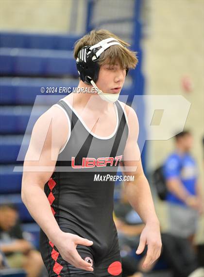 Thumbnail 2 in El Cajon Invitational photogallery.