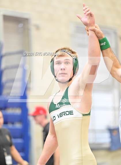 Thumbnail 1 in El Cajon Invitational photogallery.