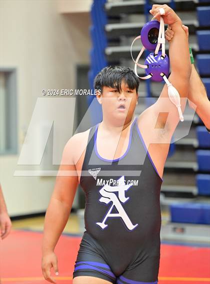 Thumbnail 3 in El Cajon Invitational photogallery.
