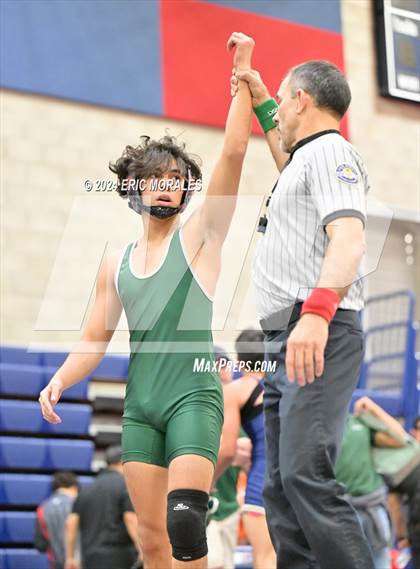 Thumbnail 2 in El Cajon Invitational photogallery.