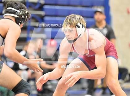 Thumbnail 1 in El Cajon Invitational photogallery.