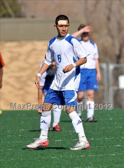 Thumbnail 2 in Hays vs Poly (Garland Invitational) photogallery.