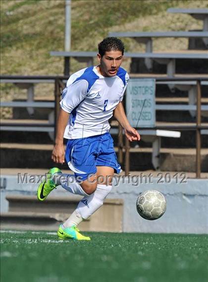Thumbnail 3 in Hays vs Poly (Garland Invitational) photogallery.