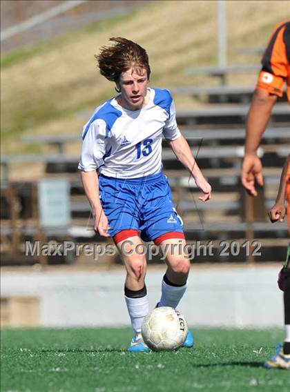 Thumbnail 2 in Hays vs Poly (Garland Invitational) photogallery.