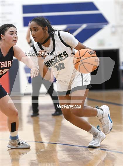 Thumbnail 3 in Tesoro vs. Fairmont Prep (Oxford Tournament) photogallery.