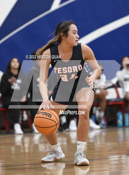 Thumbnail 3 in Tesoro vs. Fairmont Prep (Oxford Tournament) photogallery.