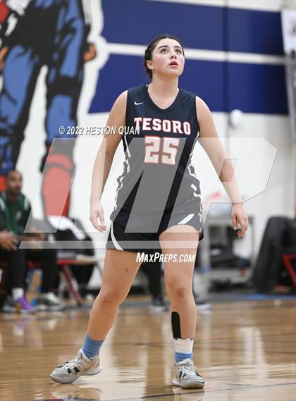 Thumbnail 3 in Tesoro vs. Fairmont Prep (Oxford Tournament) photogallery.