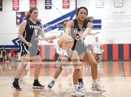 Thumbnail 2 in Tesoro vs. Fairmont Prep (Oxford Tournament) photogallery.