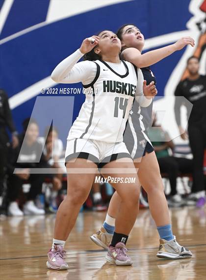 Thumbnail 1 in Tesoro vs. Fairmont Prep (Oxford Tournament) photogallery.