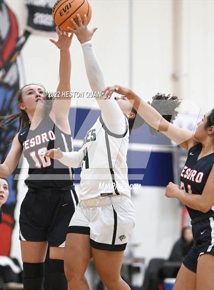 Thumbnail 2 in Tesoro vs. Fairmont Prep (Oxford Tournament) photogallery.
