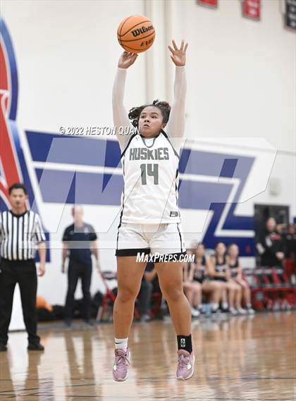 Thumbnail 2 in Tesoro vs. Fairmont Prep (Oxford Tournament) photogallery.