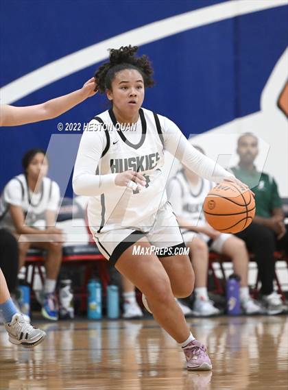 Thumbnail 3 in Tesoro vs. Fairmont Prep (Oxford Tournament) photogallery.