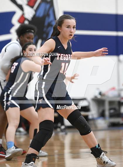 Thumbnail 1 in Tesoro vs. Fairmont Prep (Oxford Tournament) photogallery.
