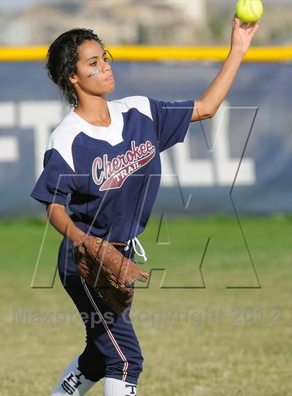 Thumbnail 1 in Eaglecrest @ Cherokee Trail photogallery.