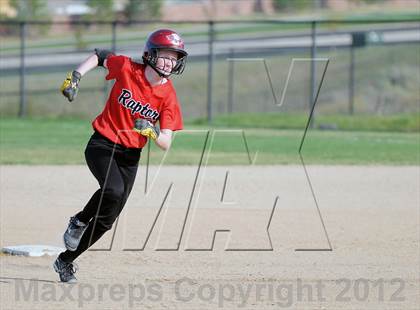 Thumbnail 1 in Eaglecrest @ Cherokee Trail photogallery.