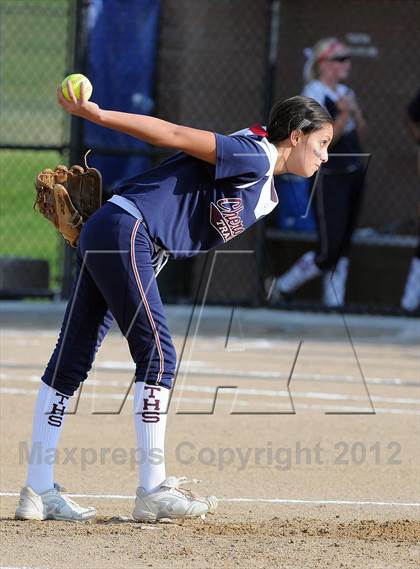 Thumbnail 2 in Eaglecrest @ Cherokee Trail photogallery.