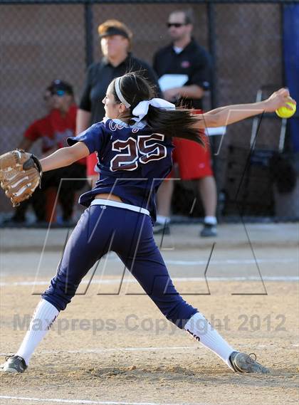 Thumbnail 1 in Eaglecrest @ Cherokee Trail photogallery.