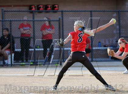 Thumbnail 2 in Eaglecrest @ Cherokee Trail photogallery.