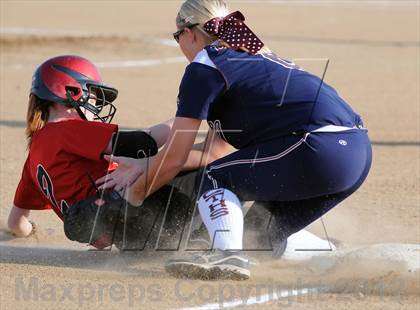 Thumbnail 3 in Eaglecrest @ Cherokee Trail photogallery.