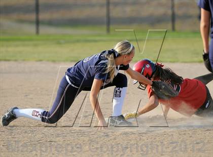 Thumbnail 3 in Eaglecrest @ Cherokee Trail photogallery.
