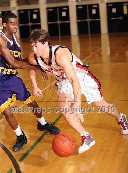 Thumbnail 1 in Pomperaug vs. Prince Tech (Merit Insurance Classic) photogallery.