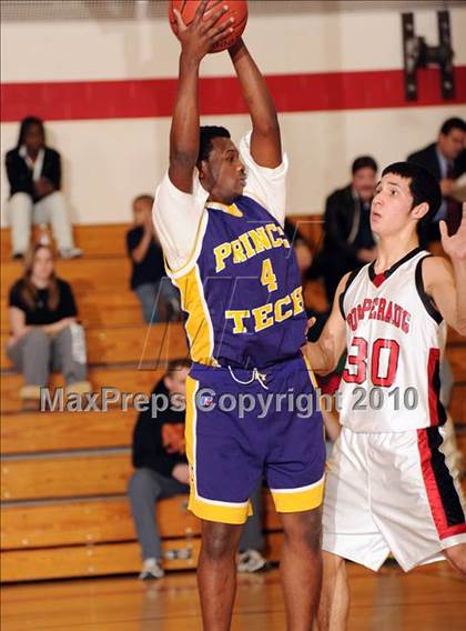 Thumbnail 1 in Pomperaug vs. Prince Tech (Merit Insurance Classic) photogallery.