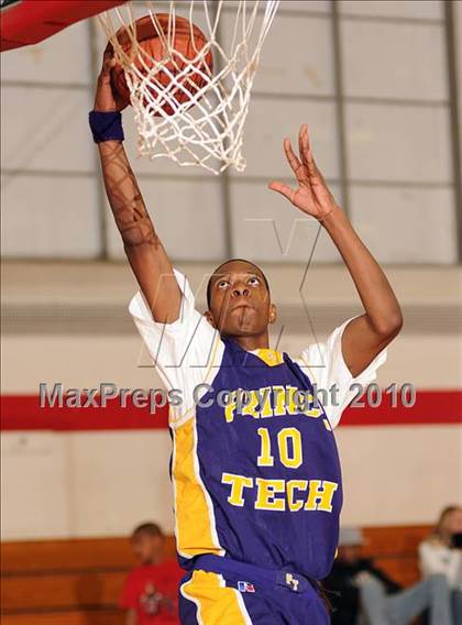 Thumbnail 3 in Pomperaug vs. Prince Tech (Merit Insurance Classic) photogallery.