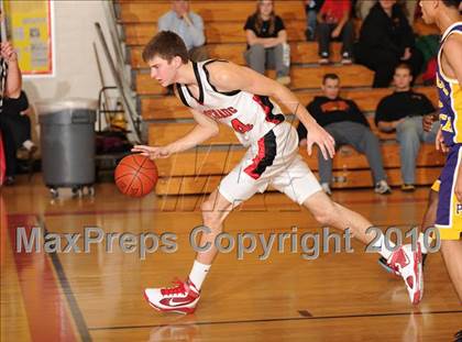 Thumbnail 3 in Pomperaug vs. Prince Tech (Merit Insurance Classic) photogallery.