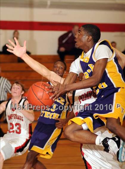 Thumbnail 2 in Pomperaug vs. Prince Tech (Merit Insurance Classic) photogallery.