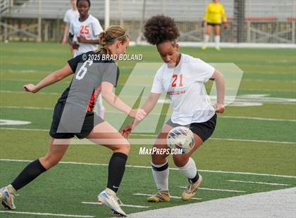 Thumbnail 2 in Grissom @ McGill-Toolen photogallery.