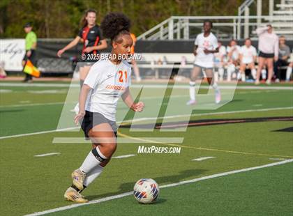 Thumbnail 3 in Grissom @ McGill-Toolen photogallery.