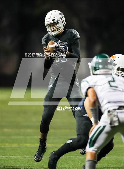 Thumbnail 3 in Edmonds-Woodway vs Eastside Catholic (WIAA 3A First Round) photogallery.