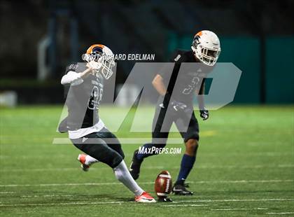 Thumbnail 3 in Edmonds-Woodway vs Eastside Catholic (WIAA 3A First Round) photogallery.