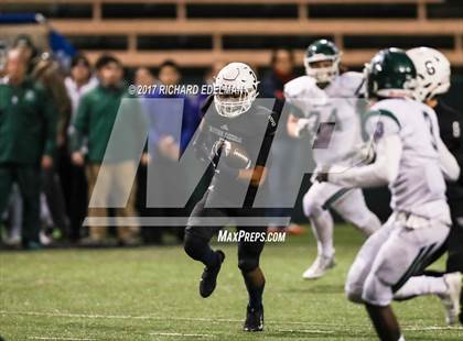 Thumbnail 3 in Edmonds-Woodway vs Eastside Catholic (WIAA 3A First Round) photogallery.