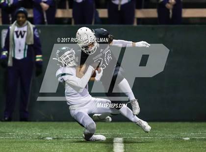 Thumbnail 2 in Edmonds-Woodway vs Eastside Catholic (WIAA 3A First Round) photogallery.