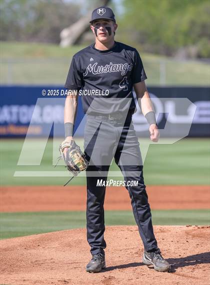 Thumbnail 1 in Mogollon vs Hayden (AIA 1A Semifinal) photogallery.