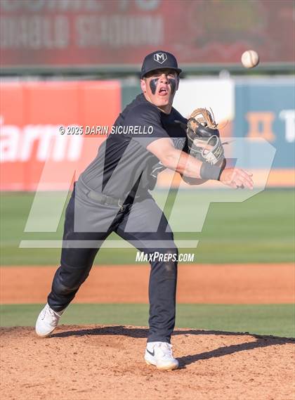 Thumbnail 3 in Mogollon vs Hayden (AIA 1A Semifinal) photogallery.