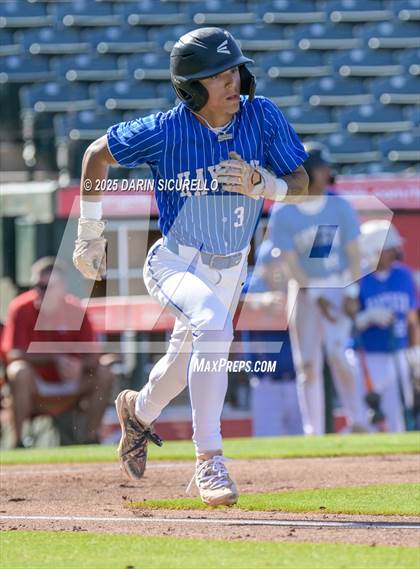 Thumbnail 1 in Mogollon vs Hayden (AIA 1A Semifinal) photogallery.