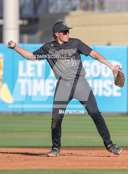 Thumbnail 2 in Mogollon vs Hayden (AIA 1A Semifinal) photogallery.