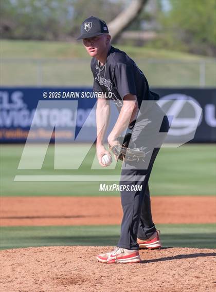 Thumbnail 2 in Mogollon vs Hayden (AIA 1A Semifinal) photogallery.