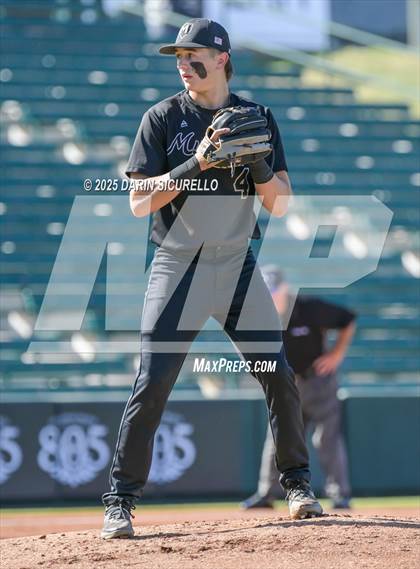 Thumbnail 2 in Mogollon vs Hayden (AIA 1A Semifinal) photogallery.